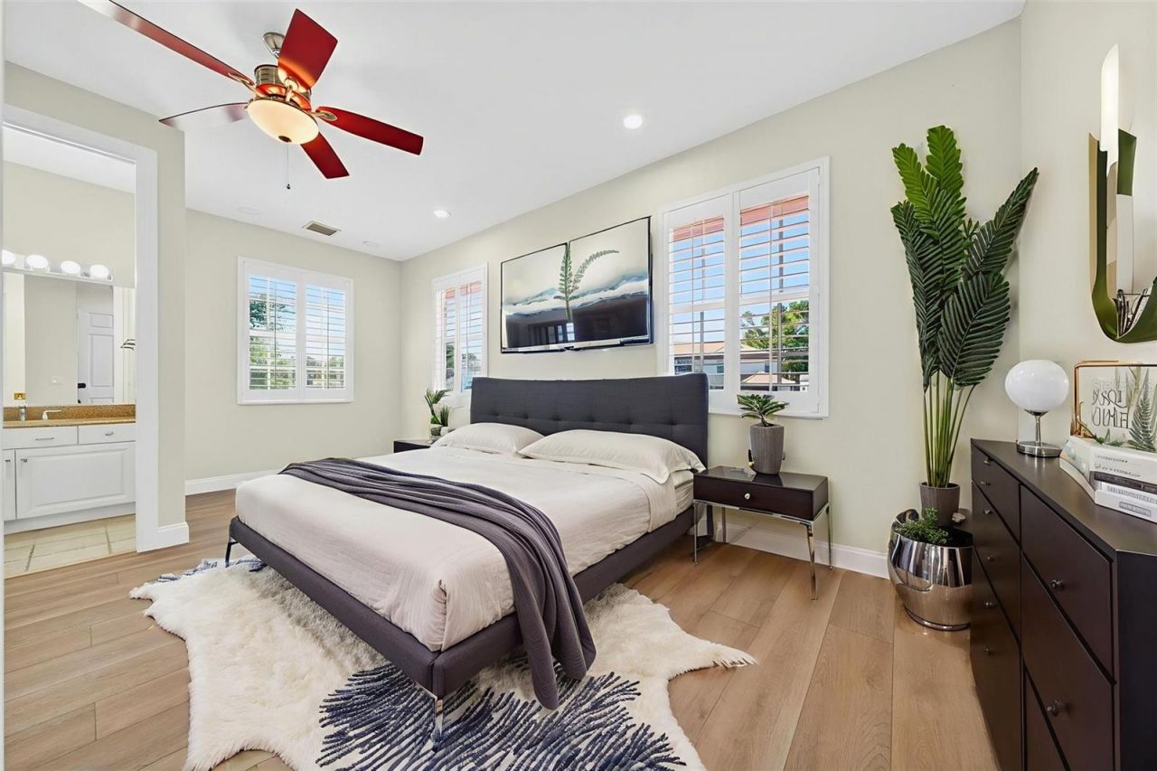 910 Siesta Key Place, Sarasota, FL 34242 Photo