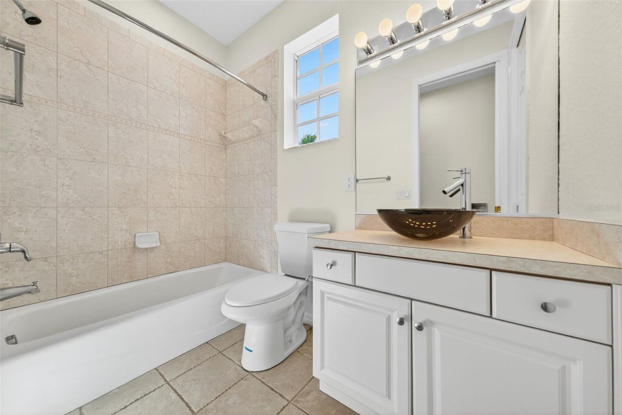 910 Siesta Key Place, Sarasota, FL 34242 Photo