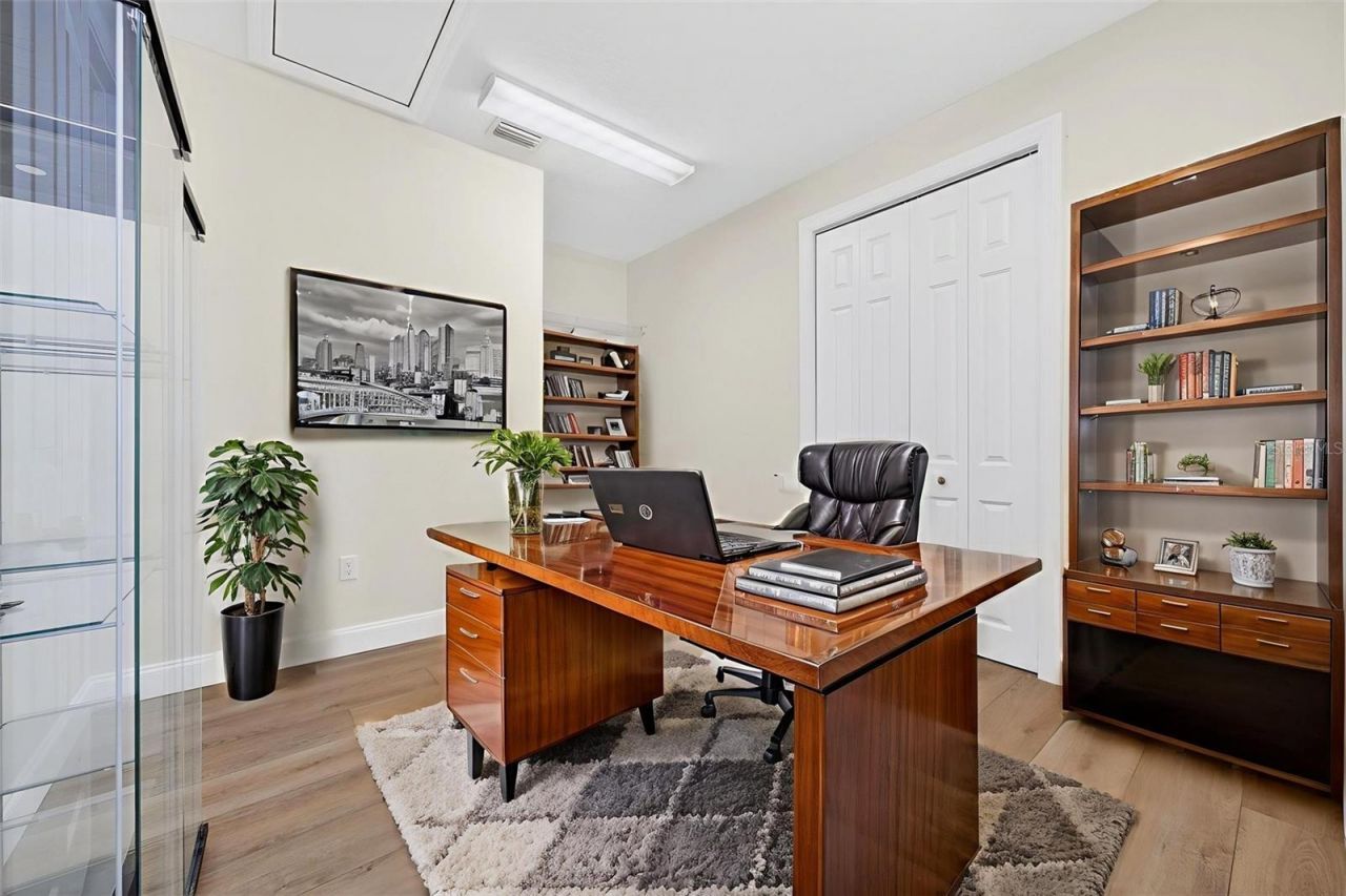 910 Siesta Key Place, Sarasota, FL 34242 Photo