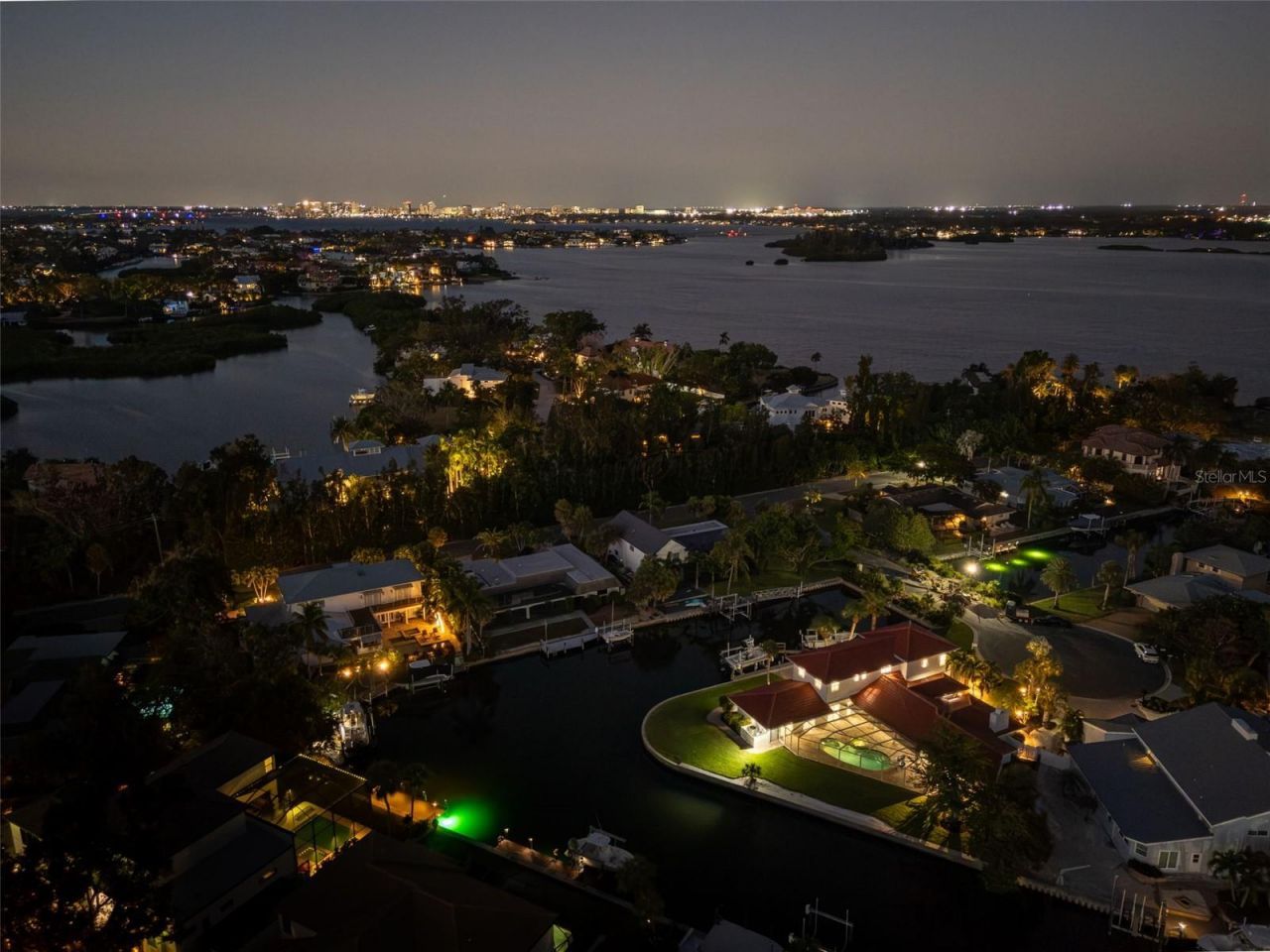 910 Siesta Key Place, Sarasota, FL 34242 Photo