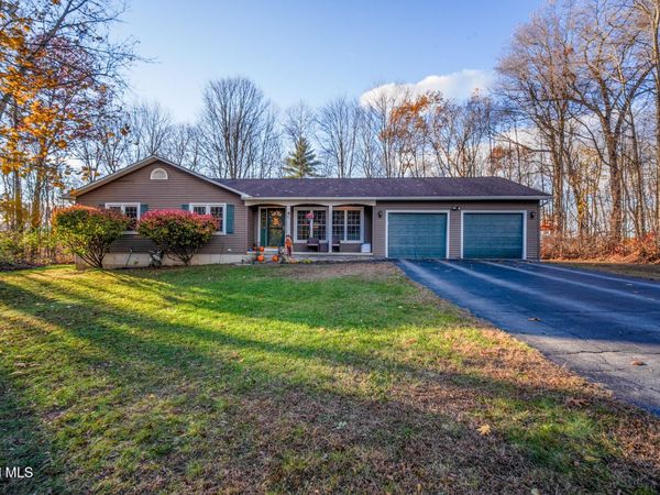 4 Hobbs Lane, Fort Edward, NY 12803