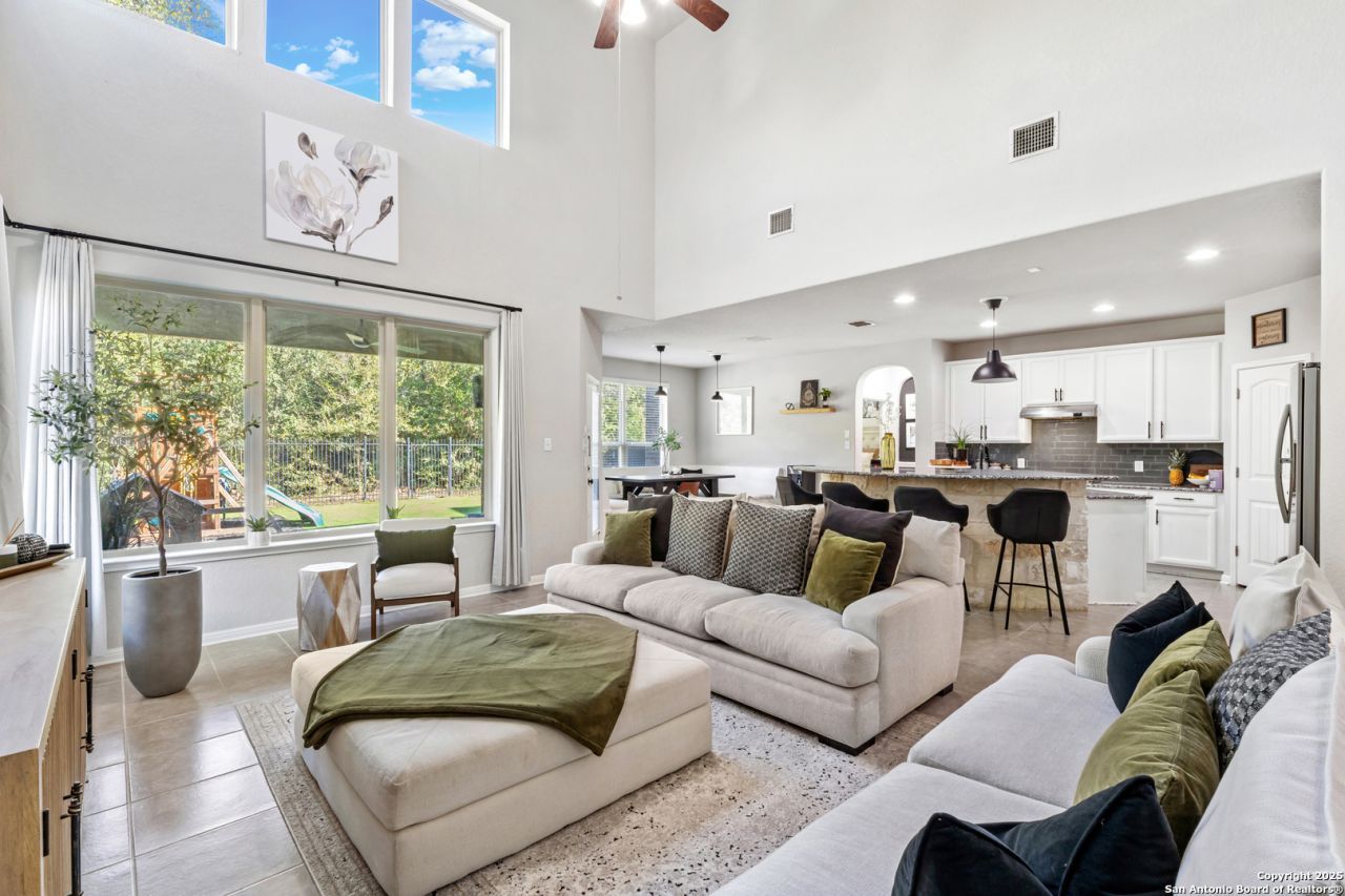 10515 Cima, Helotes, TX 78023 Main Photo