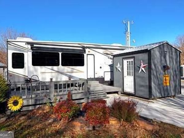 185 Heavenly Drive, Blairsville, GA 30512