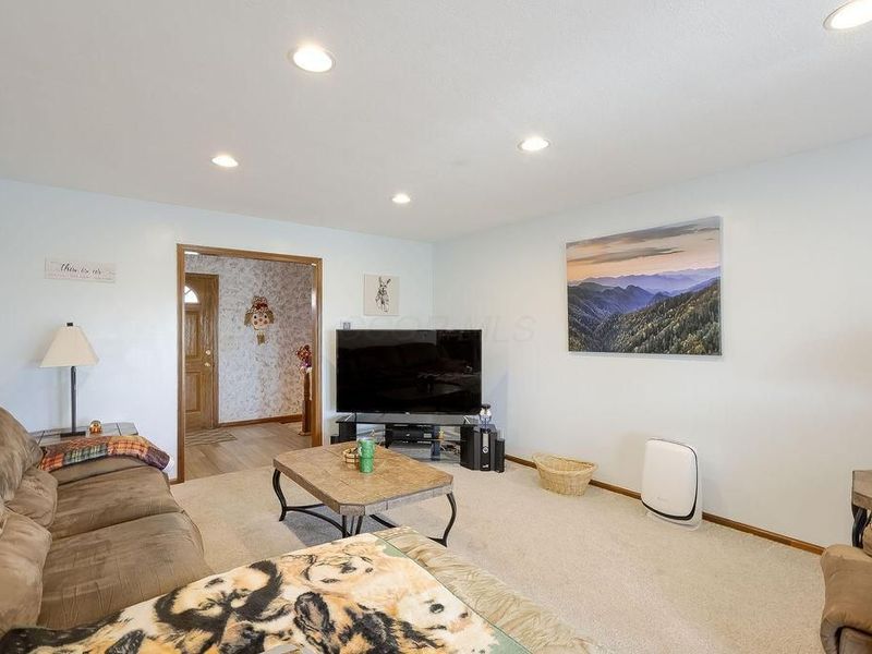 12099 Duncan Plains Road, Johnstown, OH 43031 Photo 11