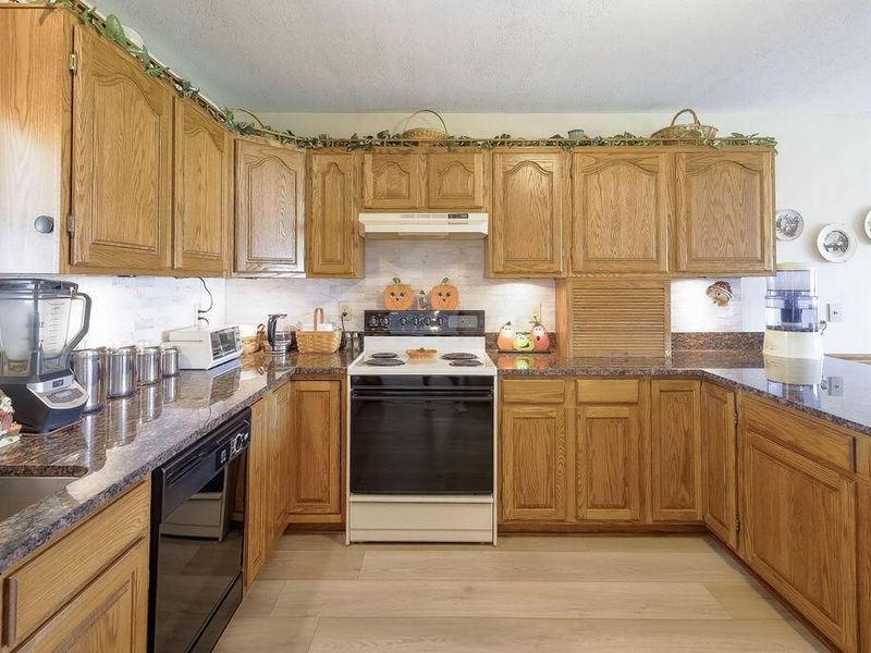 12099 Duncan Plains Road, Johnstown, OH 43031 Photo 7