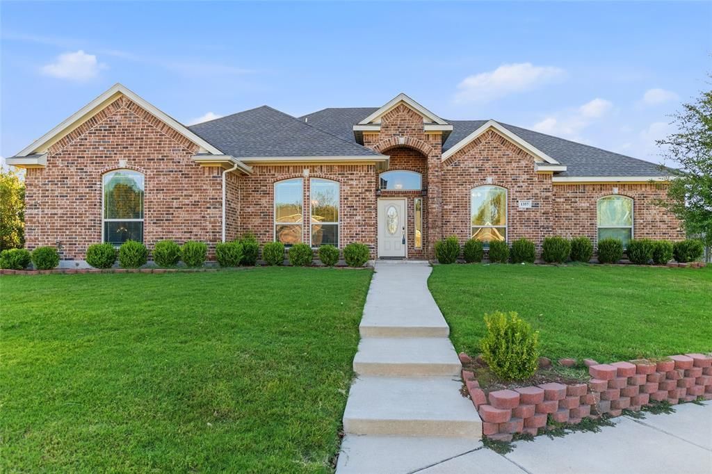 1357 Lake Grove Lane, Desoto, TX 75115 Main Photo