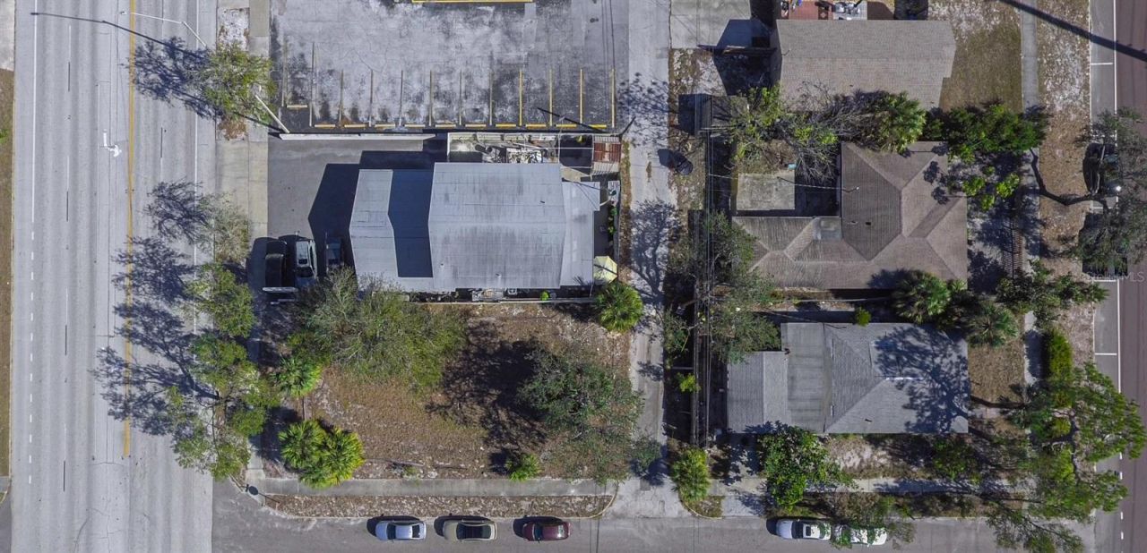 Central Avenue, Saint Petersburg, FL 33711 Photo