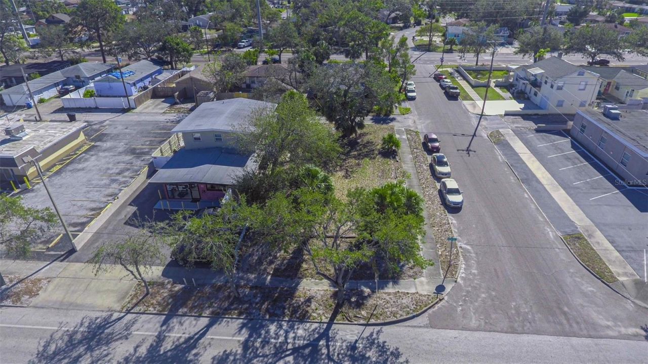 Central Avenue, Saint Petersburg, FL 33711 Photo