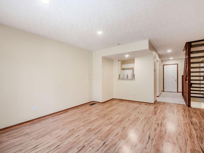 5624 Wigmore Drive, Unit 50B, Columbus, OH 43235 Photo 12