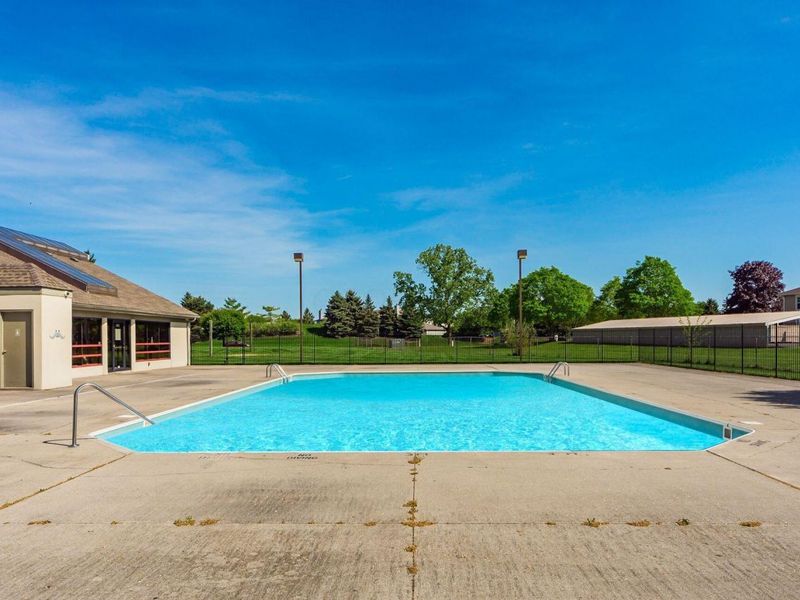 5624 Wigmore Drive, Unit 50B, Columbus, OH 43235 Photo 34