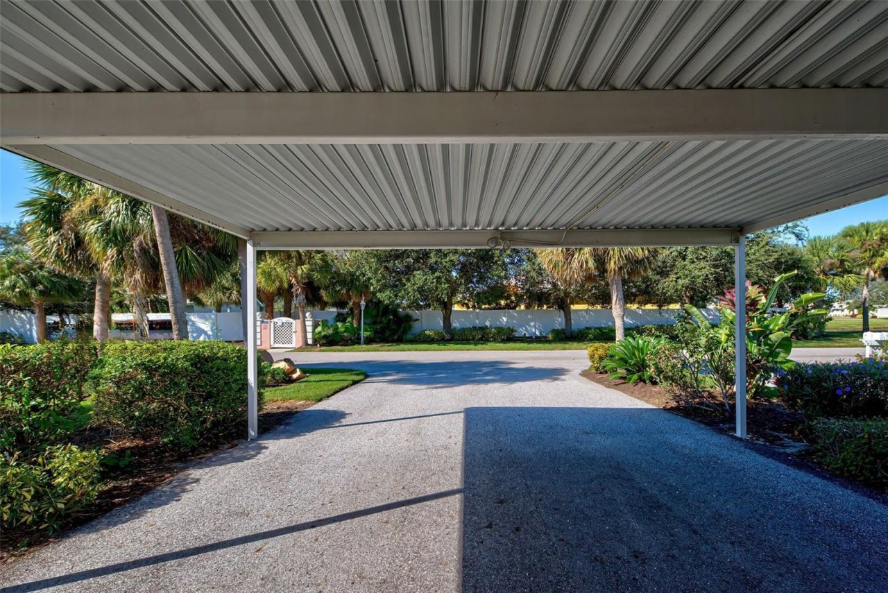 314 Cerromar Way N, Unit 16, Venice, FL 34293 Photo