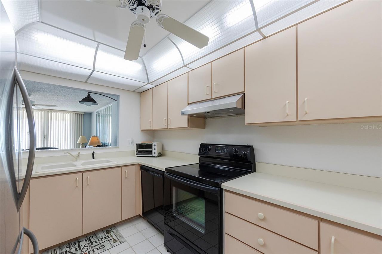 89 S Atlantic Avenue, Unit 404, Ormond Beach, FL 32176 Photo