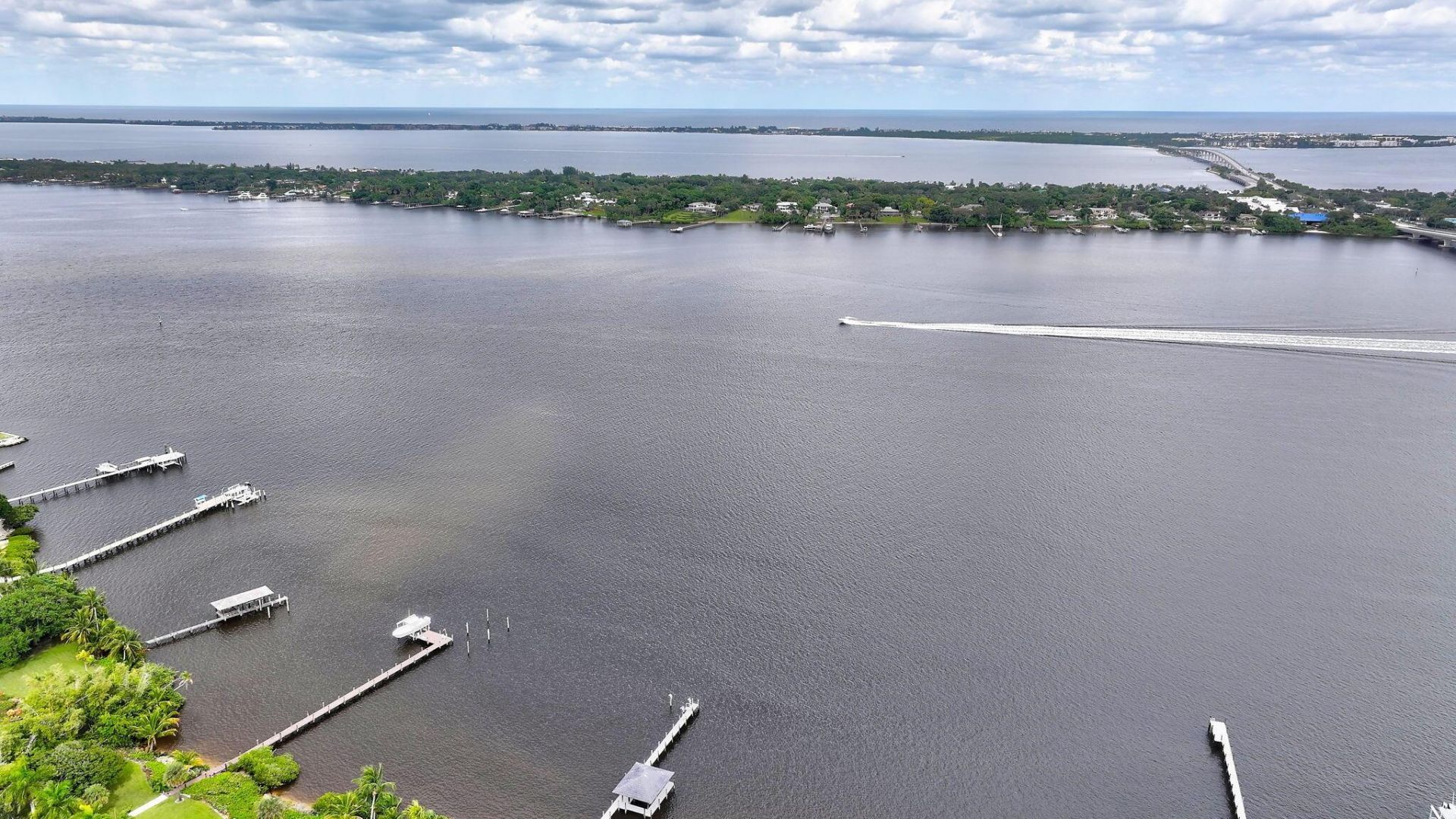 2929 SE Ocean Boulevard, Unit 117-7, Stuart, FL 34996 Photo