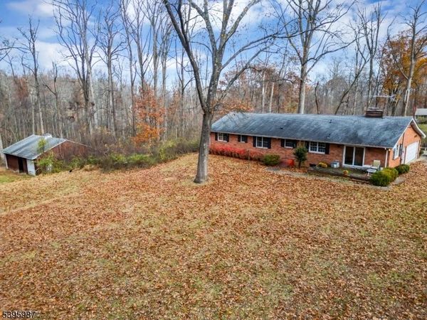 106 Rocktown Rd, East Amwell, NJ 08551