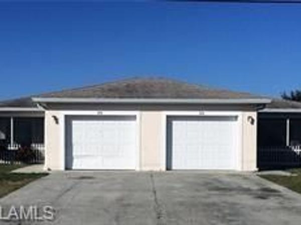 324/326 Gretchen AVE S, LEHIGH ACRES, FL 33873