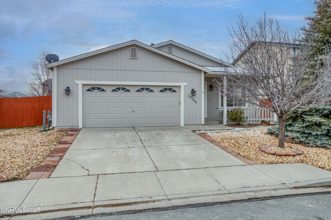 17780 Oakview Court, Reno, NV 89508 Photo