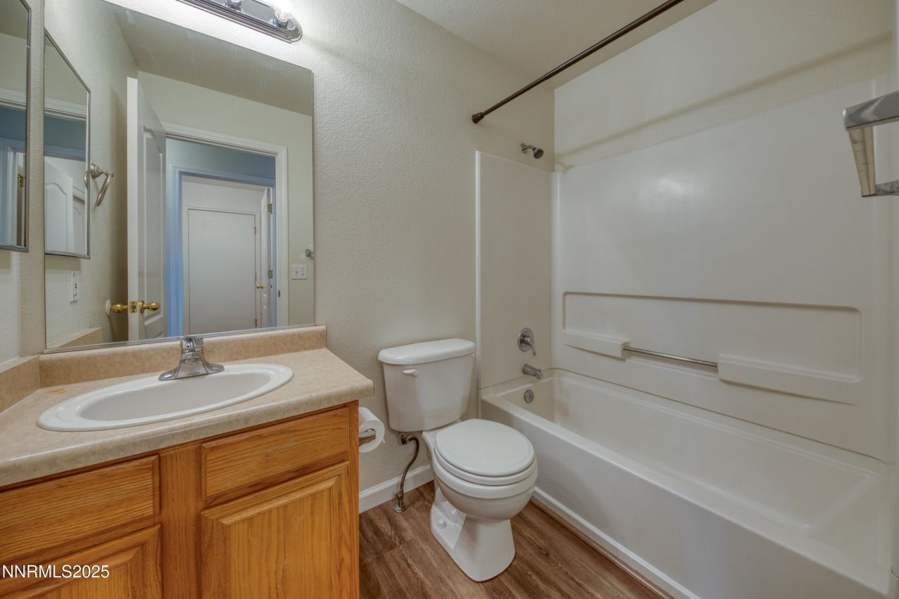 17780 Oakview Court, Reno, NV 89508 Photo