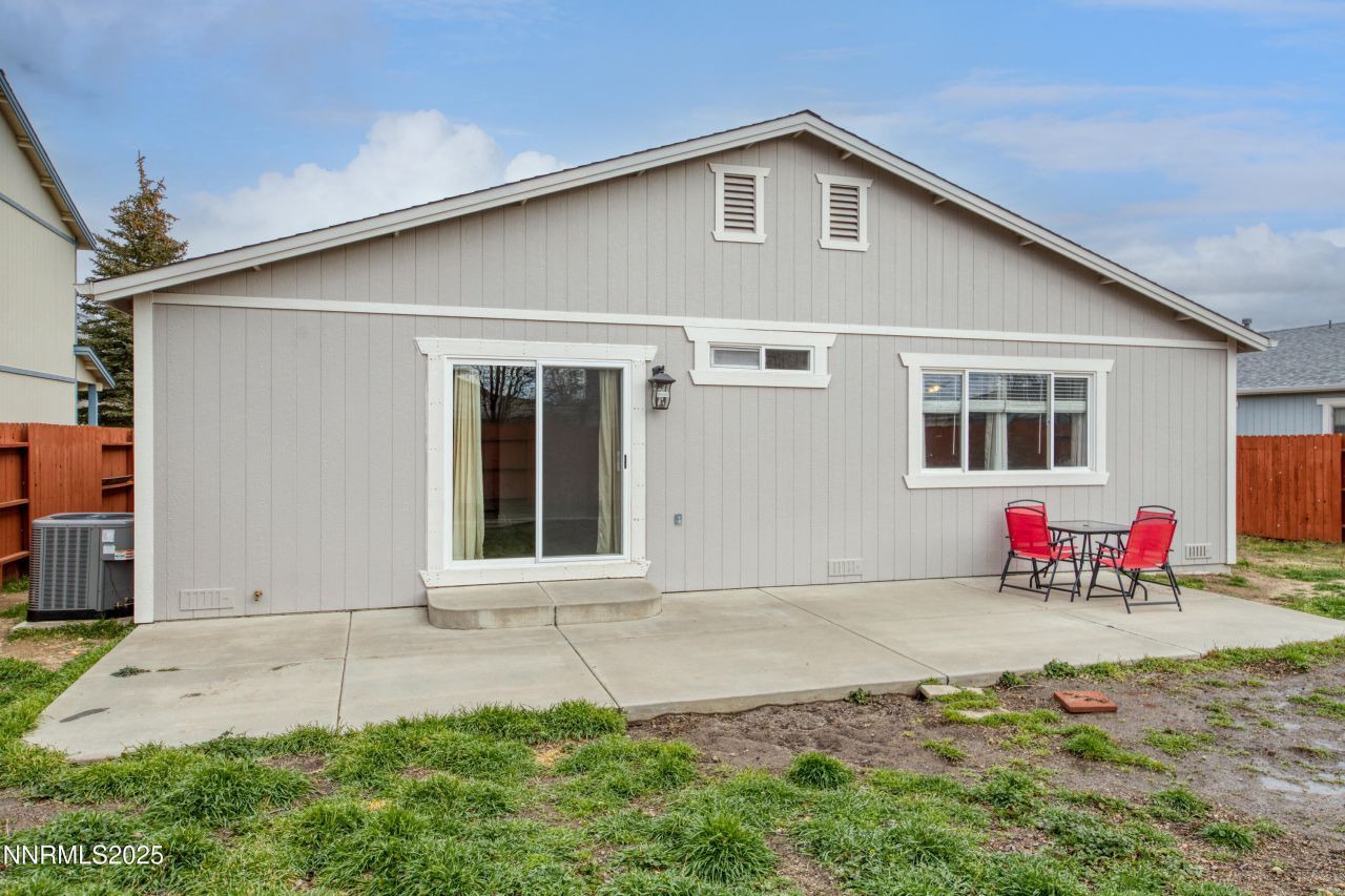 17780 Oakview Court, Reno, NV 89508 Photo