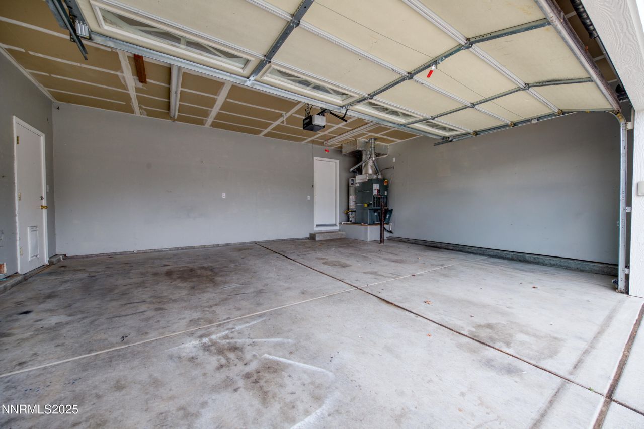 17780 Oakview Court, Reno, NV 89508 Photo