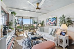 311 71st Ave. N photo 4