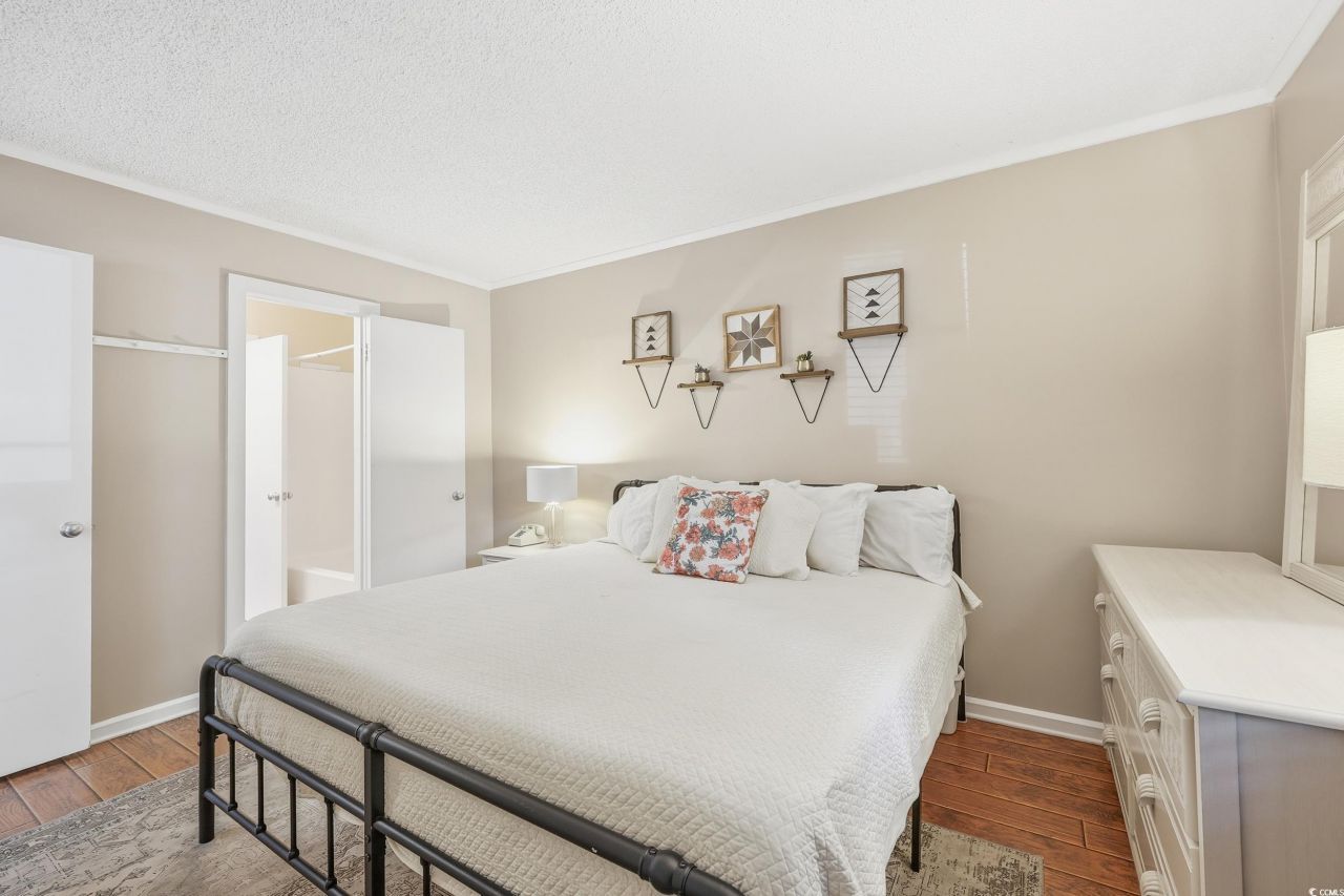 415 Ocean Creek Dr. Photo 5