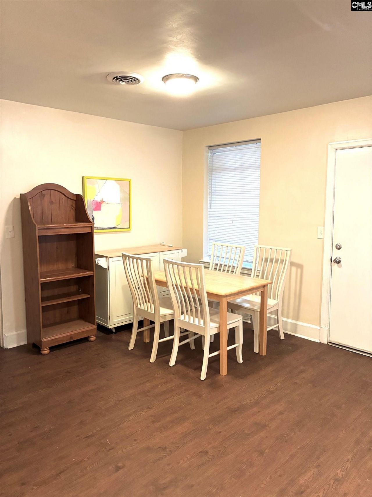 1746 Westminster Drive Photo 5