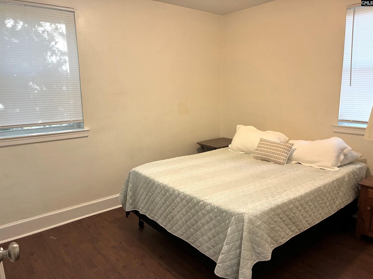 1746 Westminster Drive Photo 9