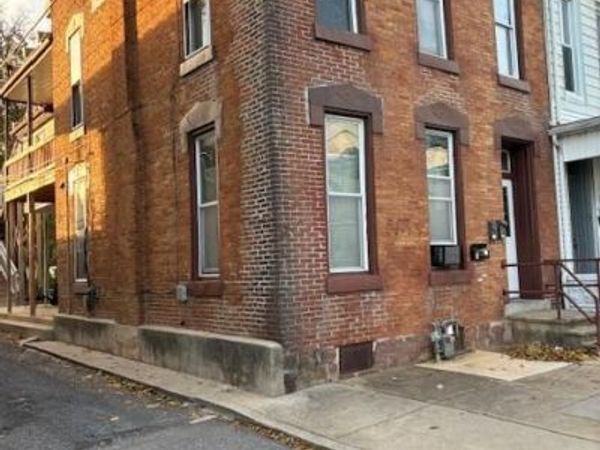 LEBANON, PA 17046