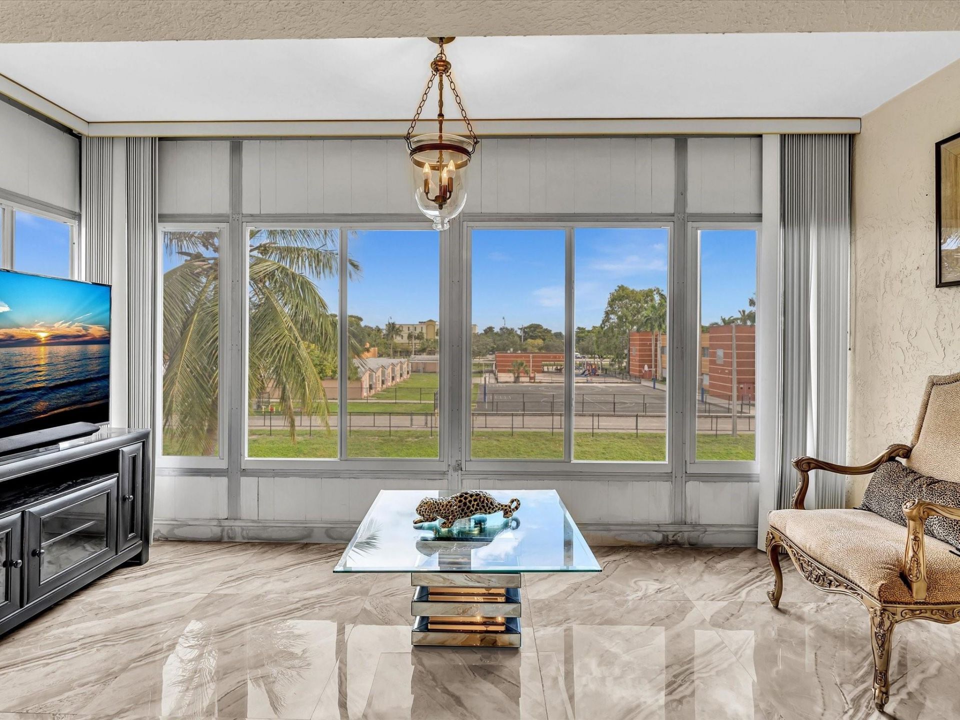 3990 NW 42nd Avenue, Unit 308, Lauderdale Lakes, FL 33319 Photo