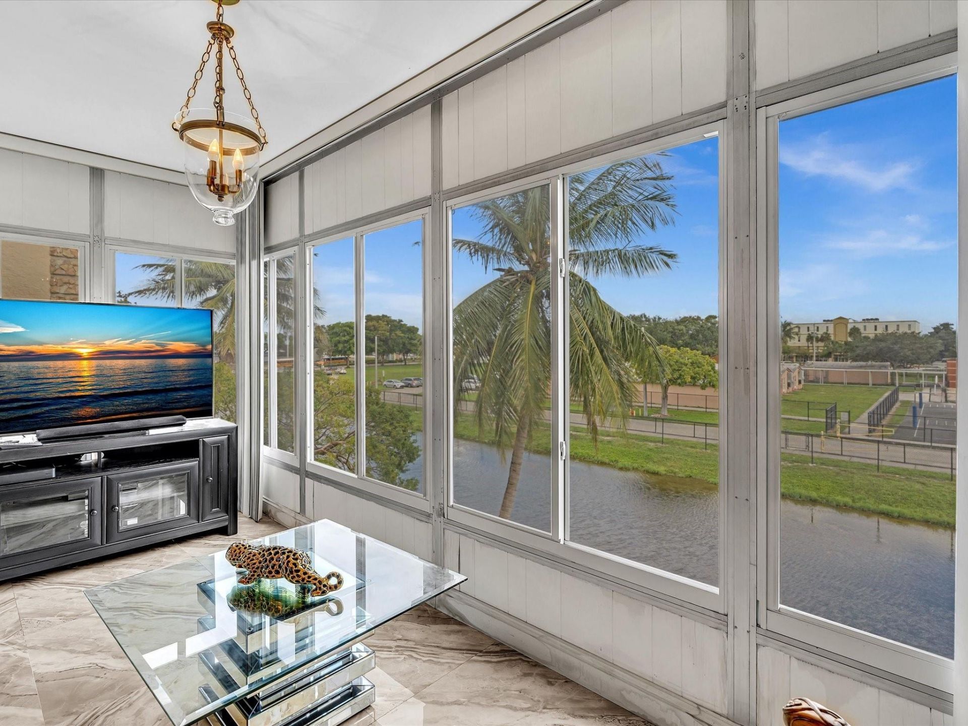 3990 NW 42nd Avenue, Unit 308, Lauderdale Lakes, FL 33319 Photo