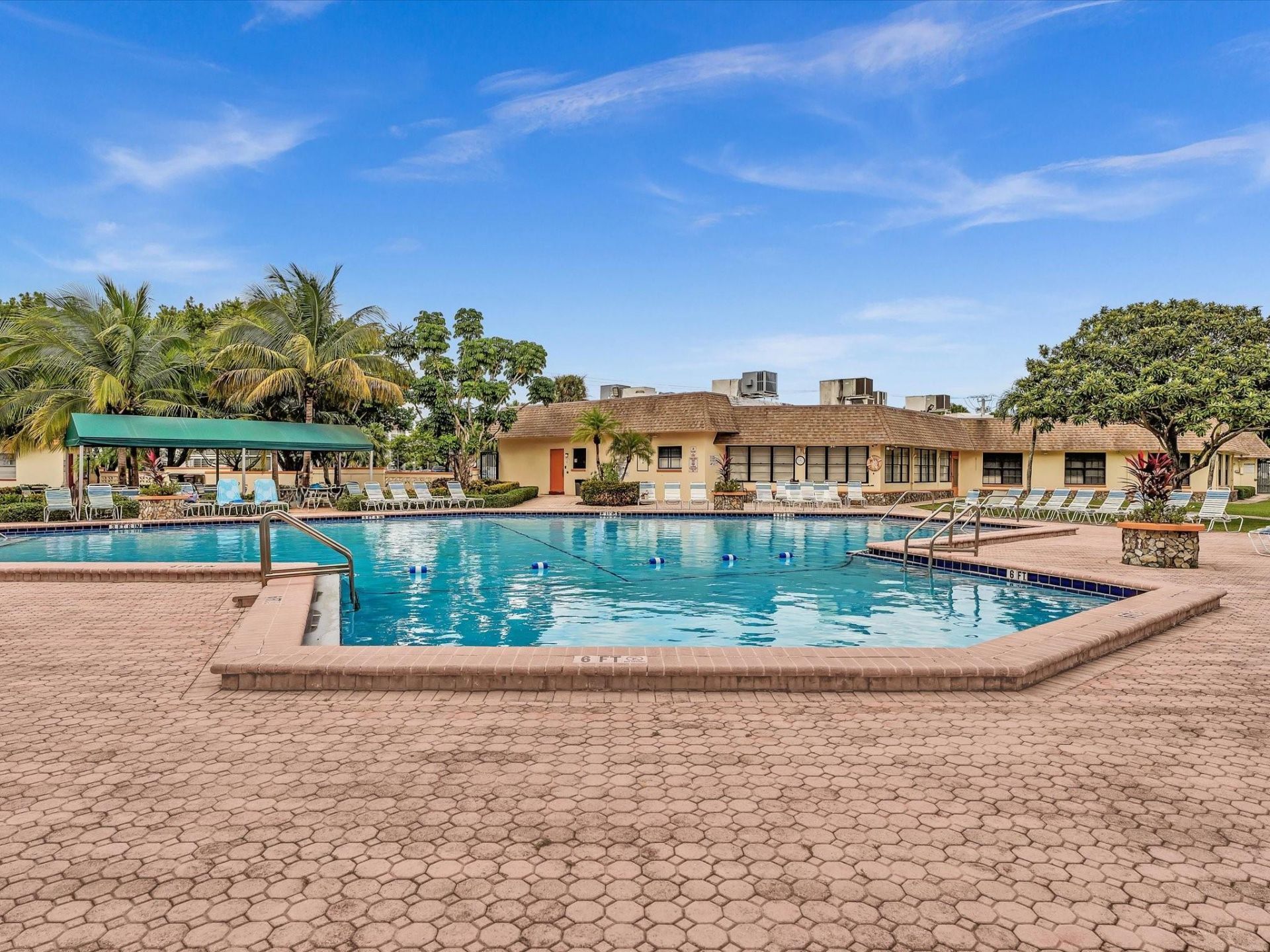 3990 NW 42nd Avenue, Unit 308, Lauderdale Lakes, FL 33319 Photo