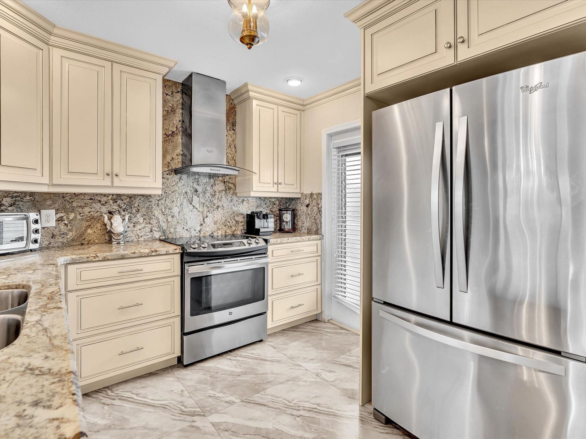 3990 NW 42nd Avenue, Unit 308, Lauderdale Lakes, FL 33319 Photo