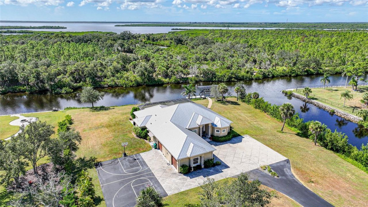 3690 Como Street, Port Charlotte, FL 33948 Photo