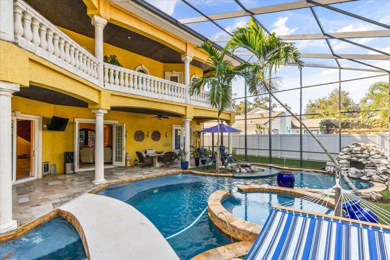 911 Jungle Avenue N, Saint Petersburg, FL 33710 Photo