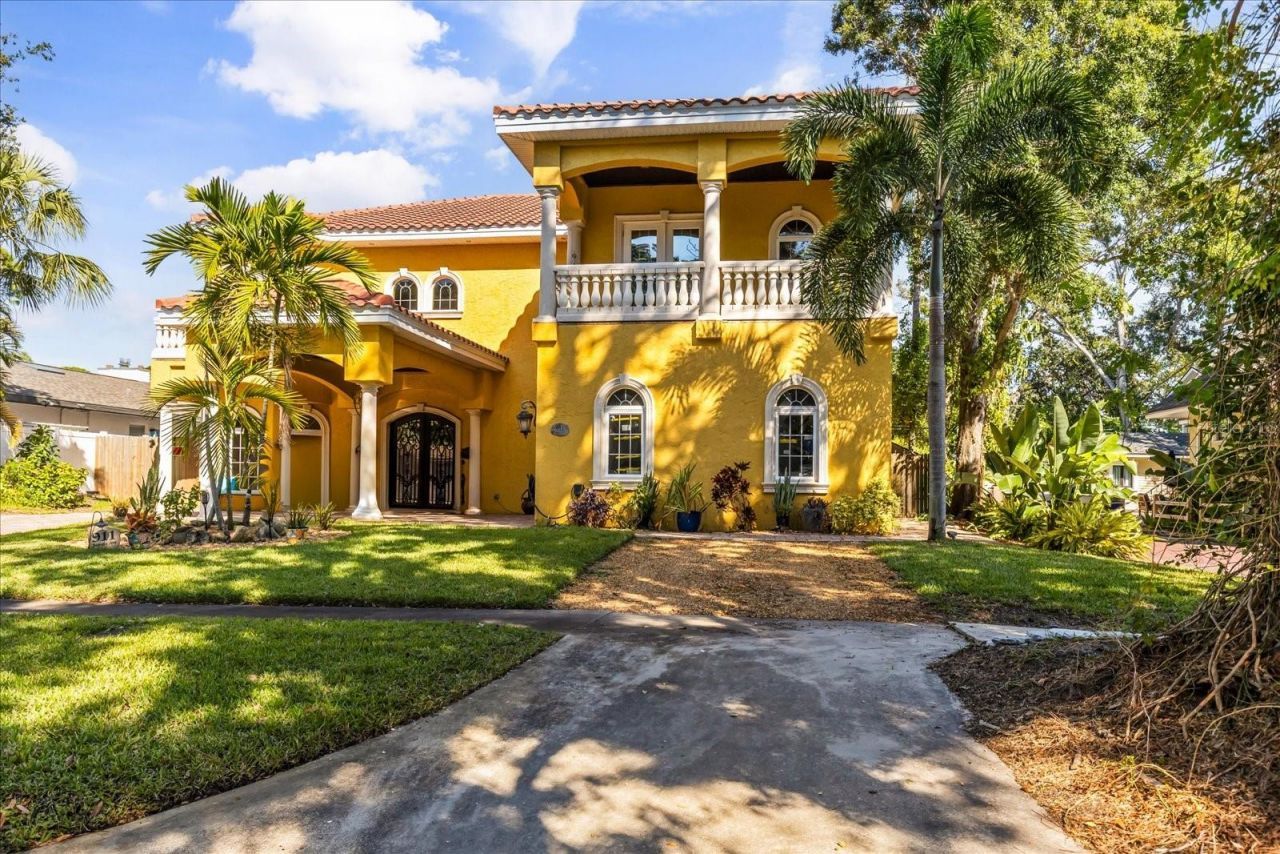 911 Jungle Avenue N, Saint Petersburg, FL 33710 Photo