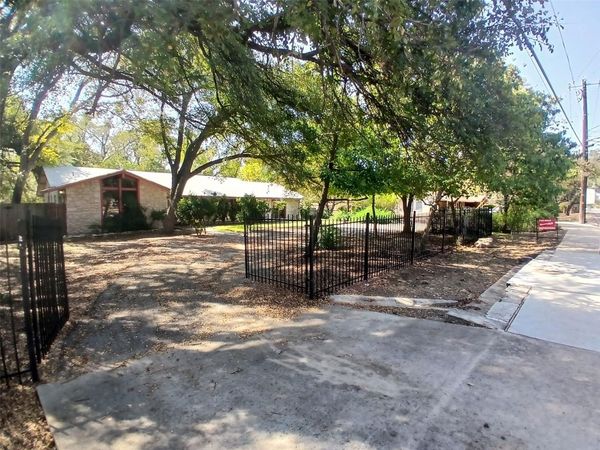 2905 Jones RD, Sunset Valley, TX 78745