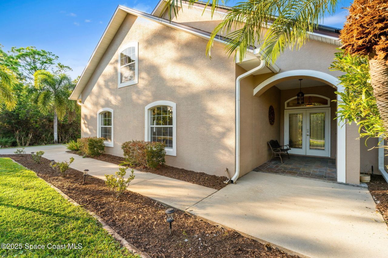 3670 Painted Bunting Place, Grant, FL 32949 Photo