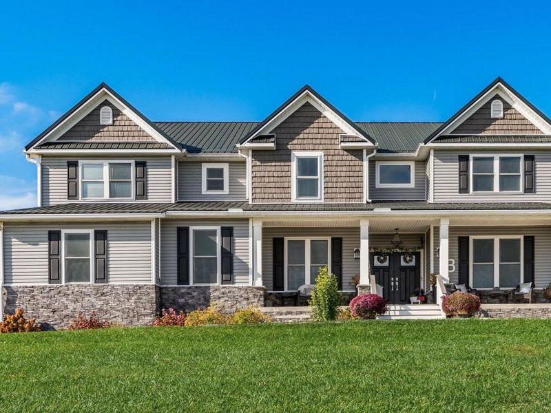 90 Louella Drive, Hebron, OH 43025 Photo 1