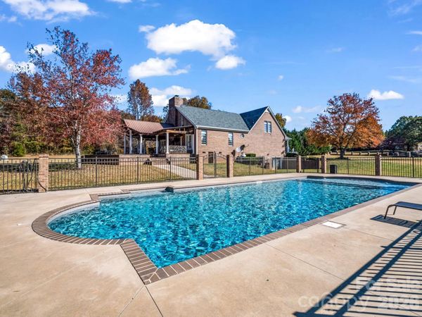 1102 S Mountain Road, Bostic, NC 28018