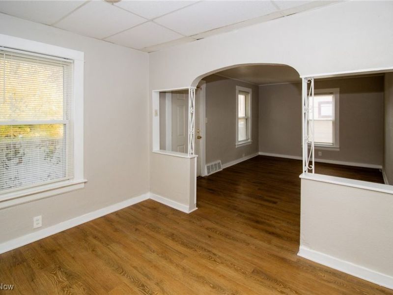 3818 Highland Road, Cleveland, OH 44111 Photo 11