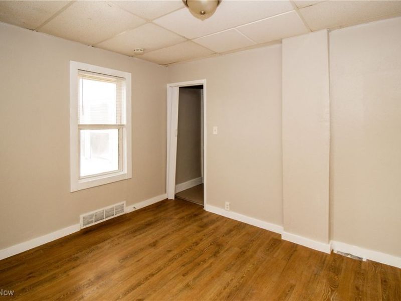 3818 Highland Road, Cleveland, OH 44111 Photo 18