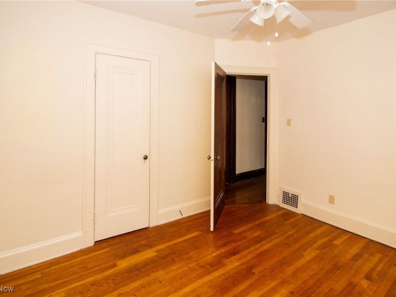 2671 E 130th Street, Cleveland, OH 44120 Photo 26