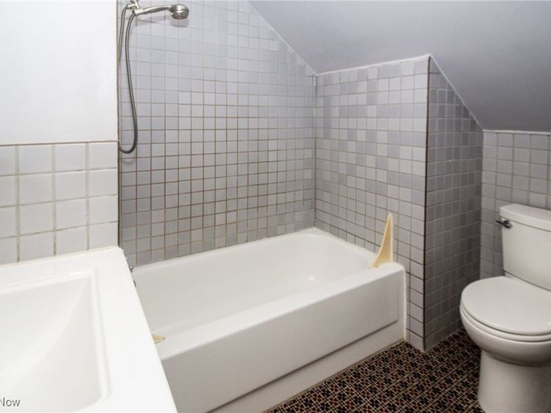 2671 E 130th Street, Cleveland, OH 44120 Photo 7