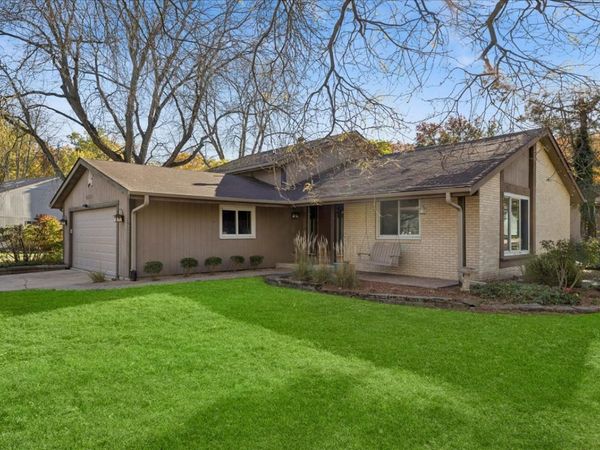 6551 Shagbark Court, Lisle, IL 60532