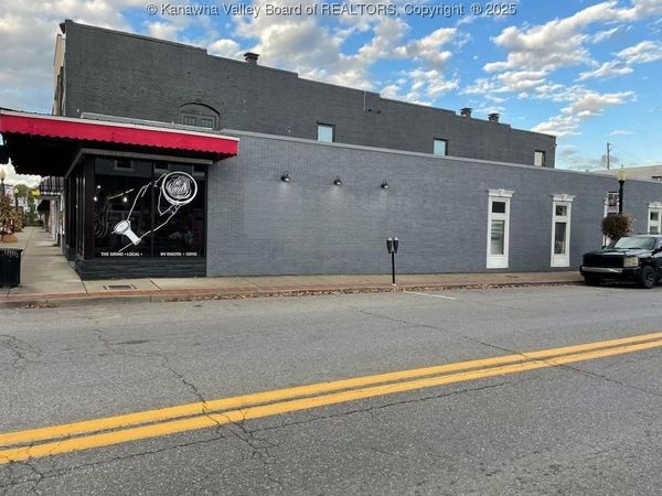 101 N Court Street, Ripley, WV 25271