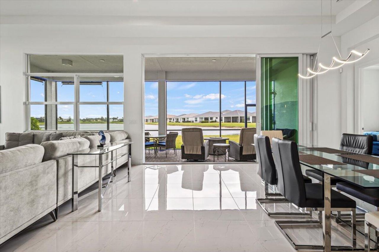 8580 SW Cantante Way, Port Saint Lucie, FL 34987 Photo