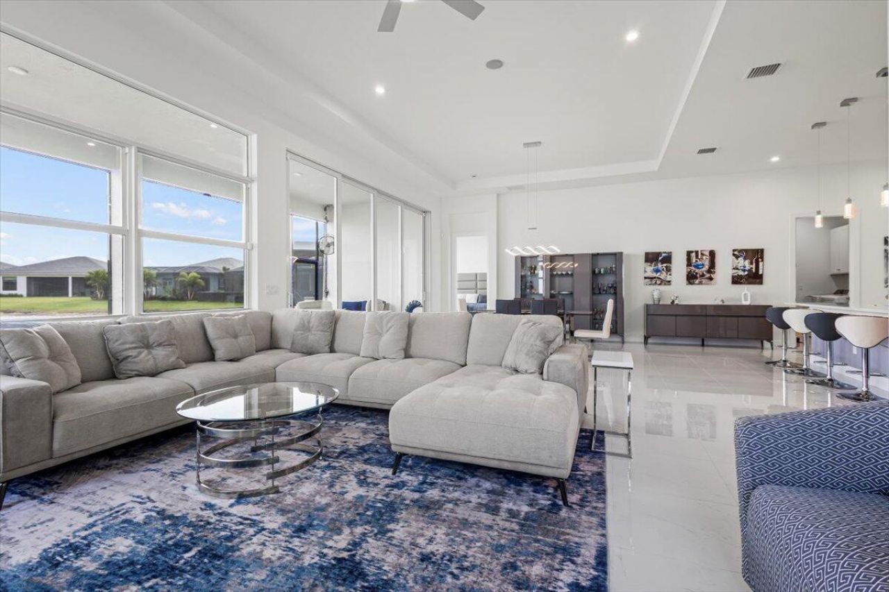 8580 SW Cantante Way, Port Saint Lucie, FL 34987 Photo