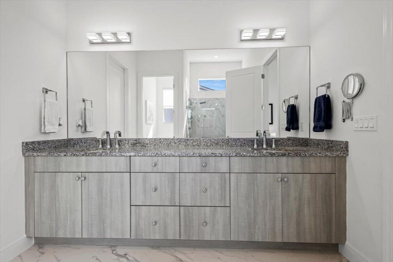 8580 SW Cantante Way, Port Saint Lucie, FL 34987 Photo