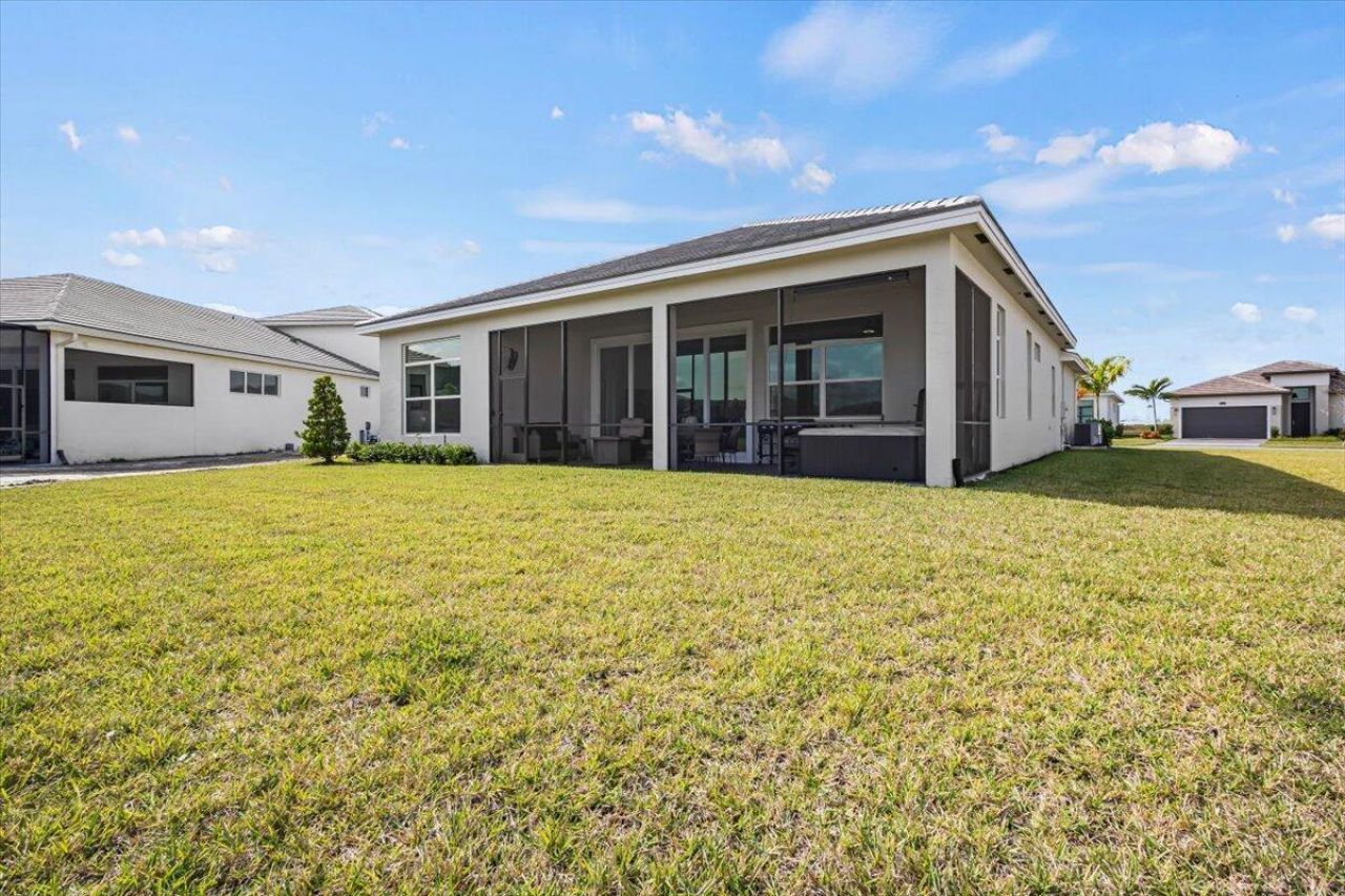 8580 SW Cantante Way, Port Saint Lucie, FL 34987 Photo