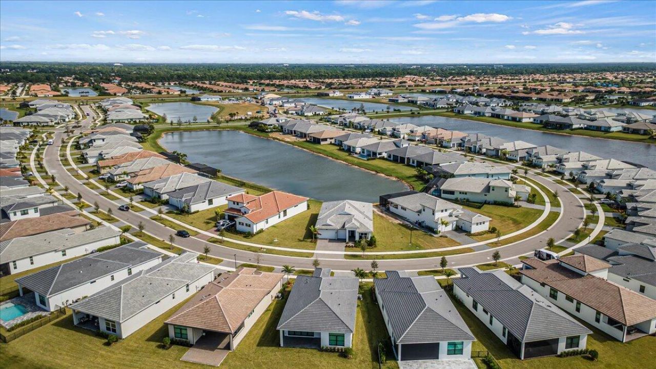 8580 SW Cantante Way, Port Saint Lucie, FL 34987 Photo